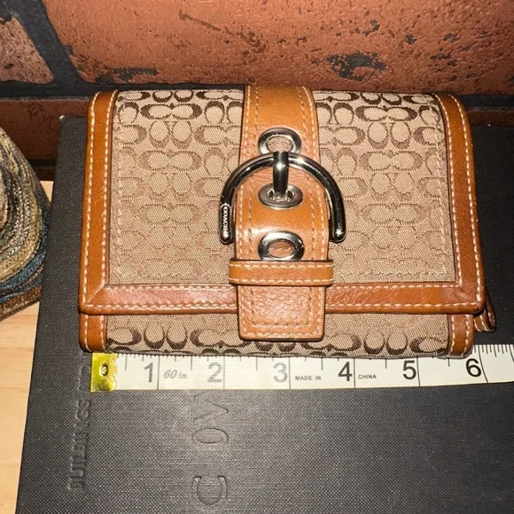 Coach Brown Signature Soho Compact Bifold Wallet - Picture 4 of 13